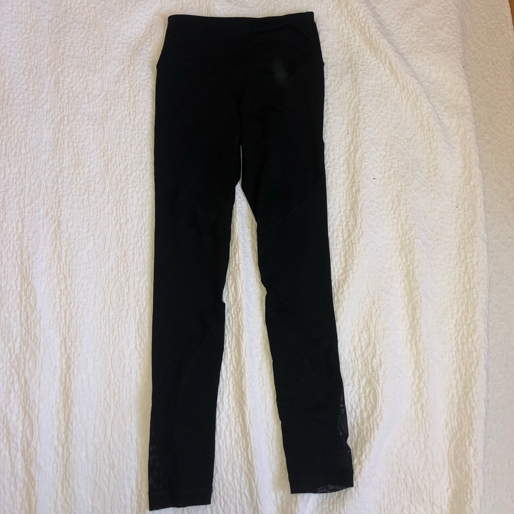 Black mesh athletic leggings
